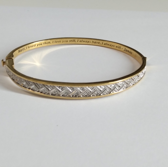 Jewelry - Gold plated Diamond Chip Hinge Bangle Bracelet